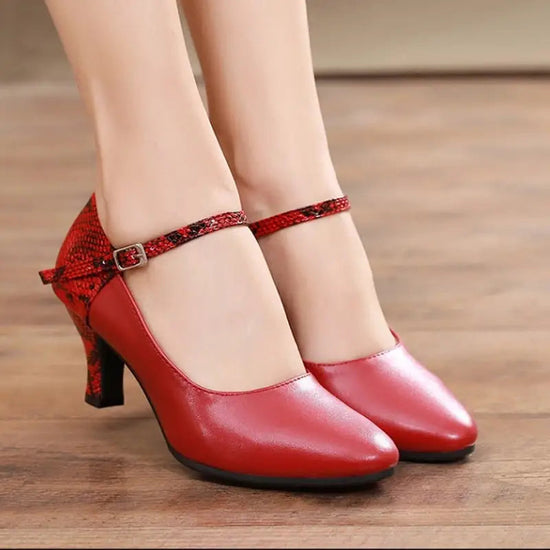 Chaussures de danse femme cuir sales