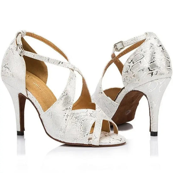 Chaussure de Danse Satin Blanc à Boucle | Lady's Dance Shoes